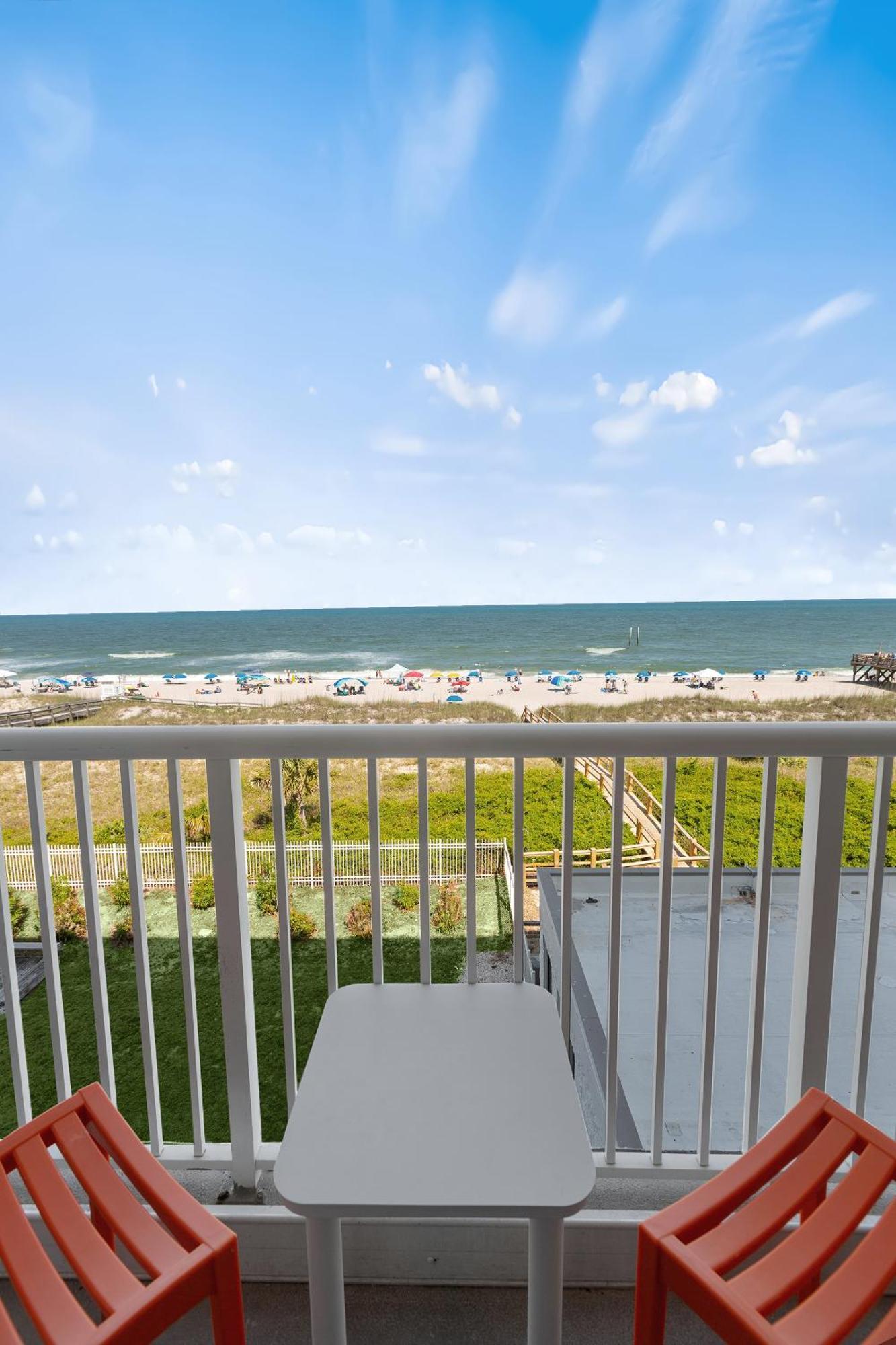 Golden Sands Oceanfront Hotel Carolina Beach Exterior foto