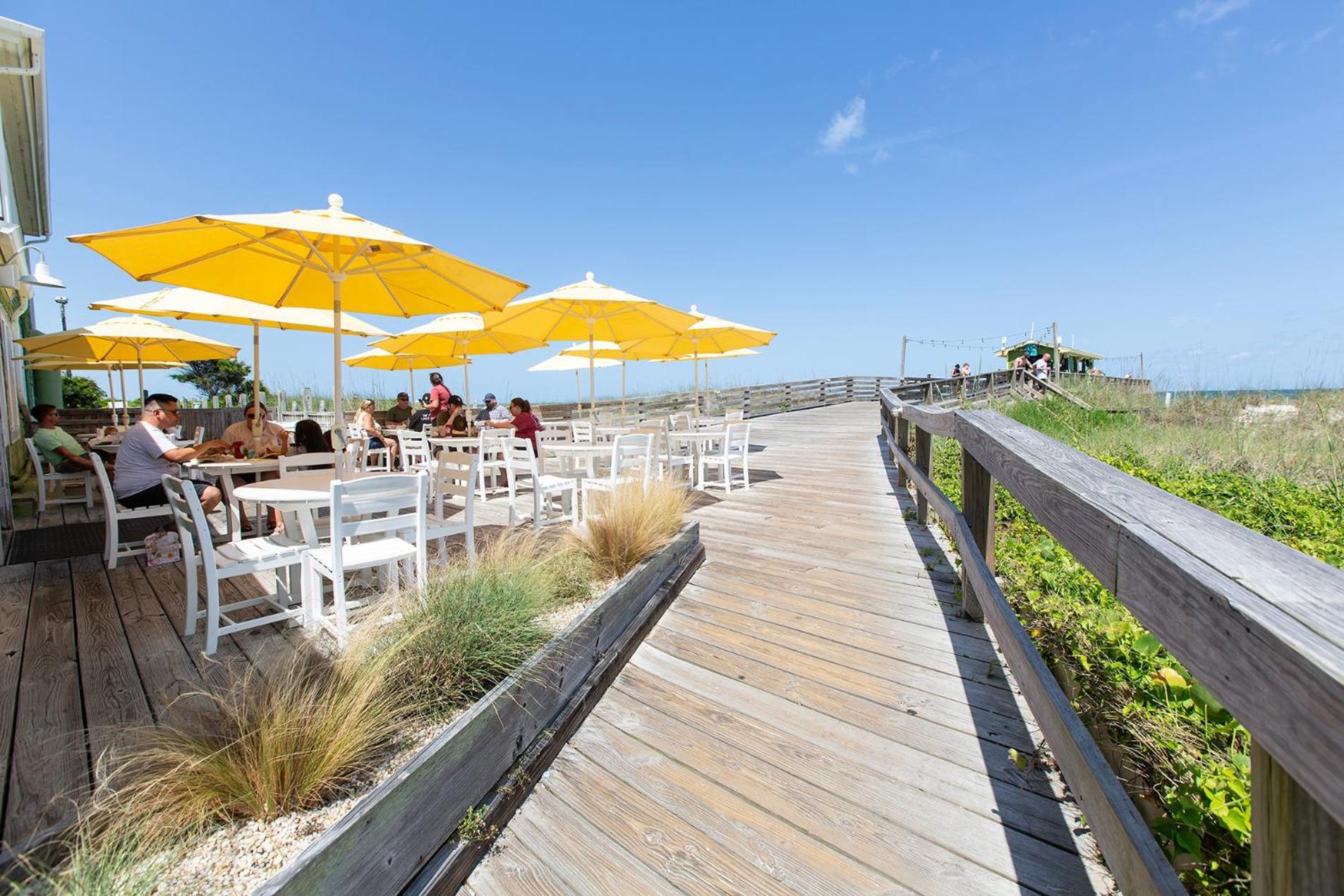Golden Sands Oceanfront Hotel Carolina Beach Exterior foto