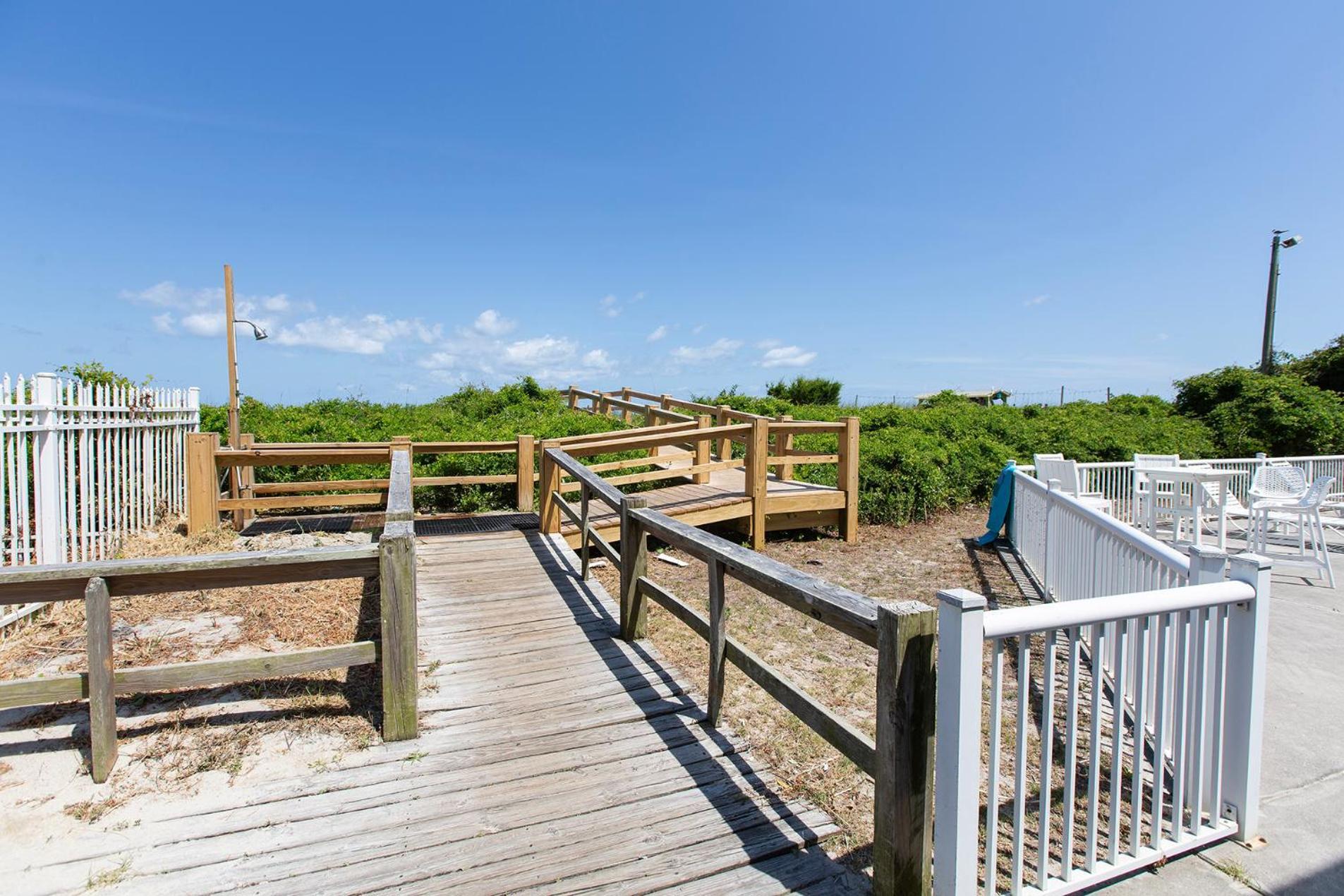 Golden Sands Oceanfront Hotel Carolina Beach Exterior foto