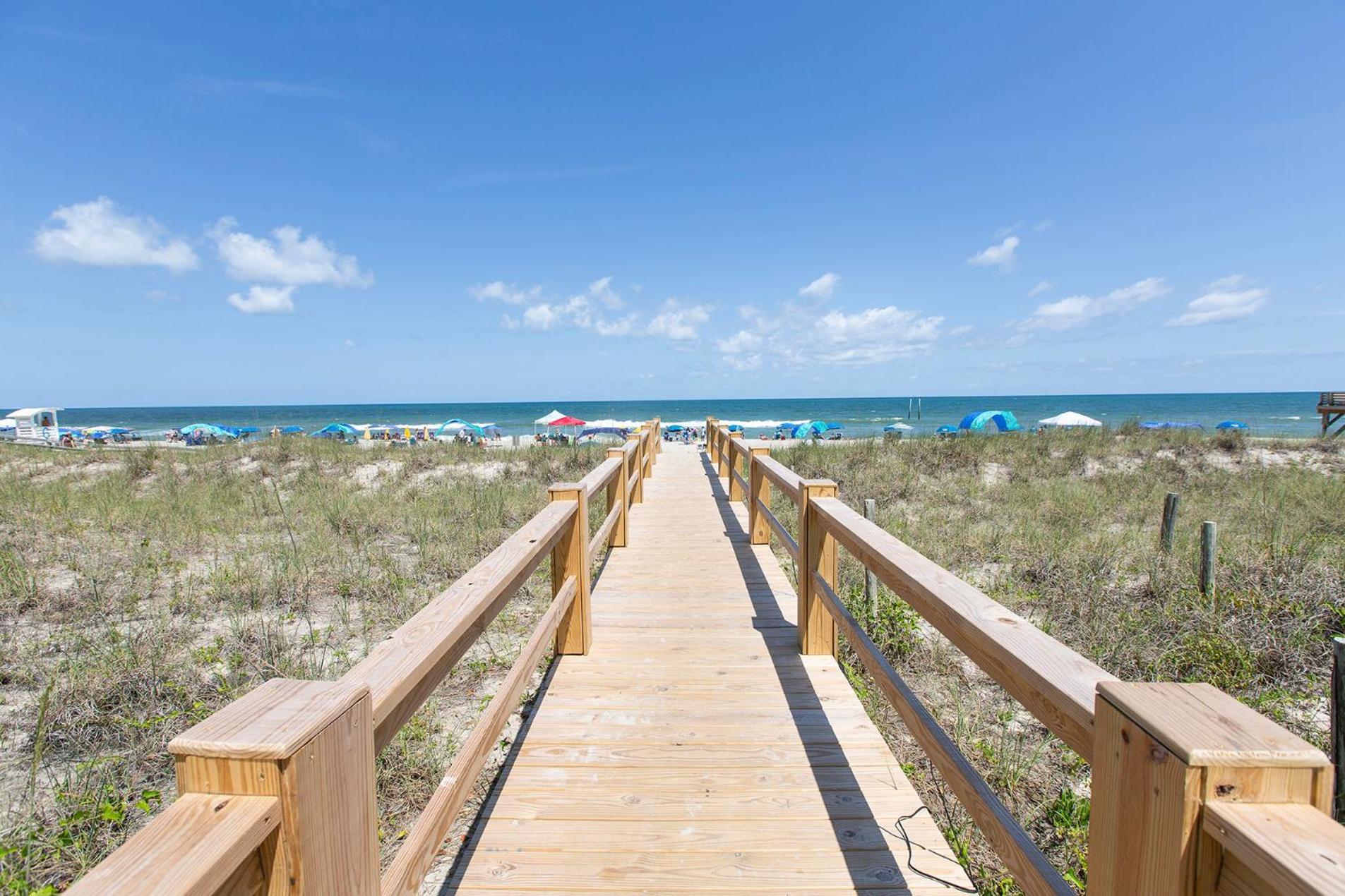 Golden Sands Oceanfront Hotel Carolina Beach Exterior foto
