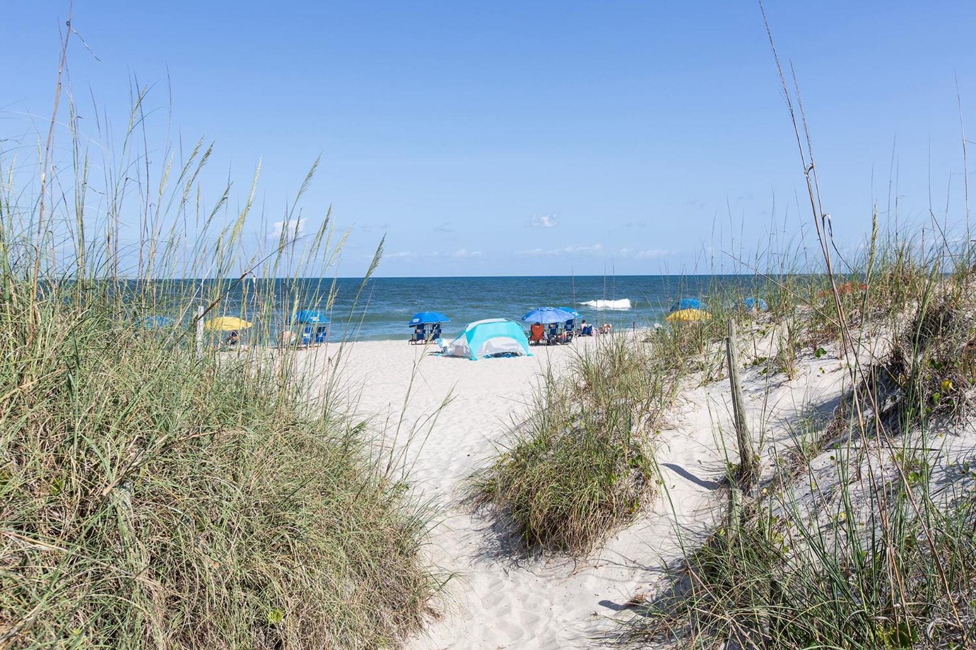 Golden Sands Oceanfront Hotel Carolina Beach Exterior foto
